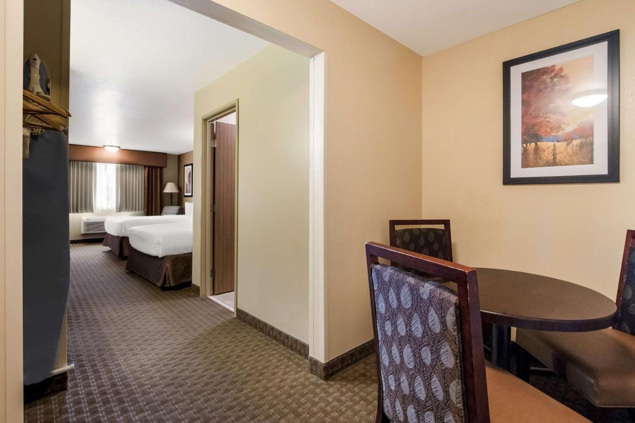 Best Western Empire Towers Sioux Falls Esterno foto