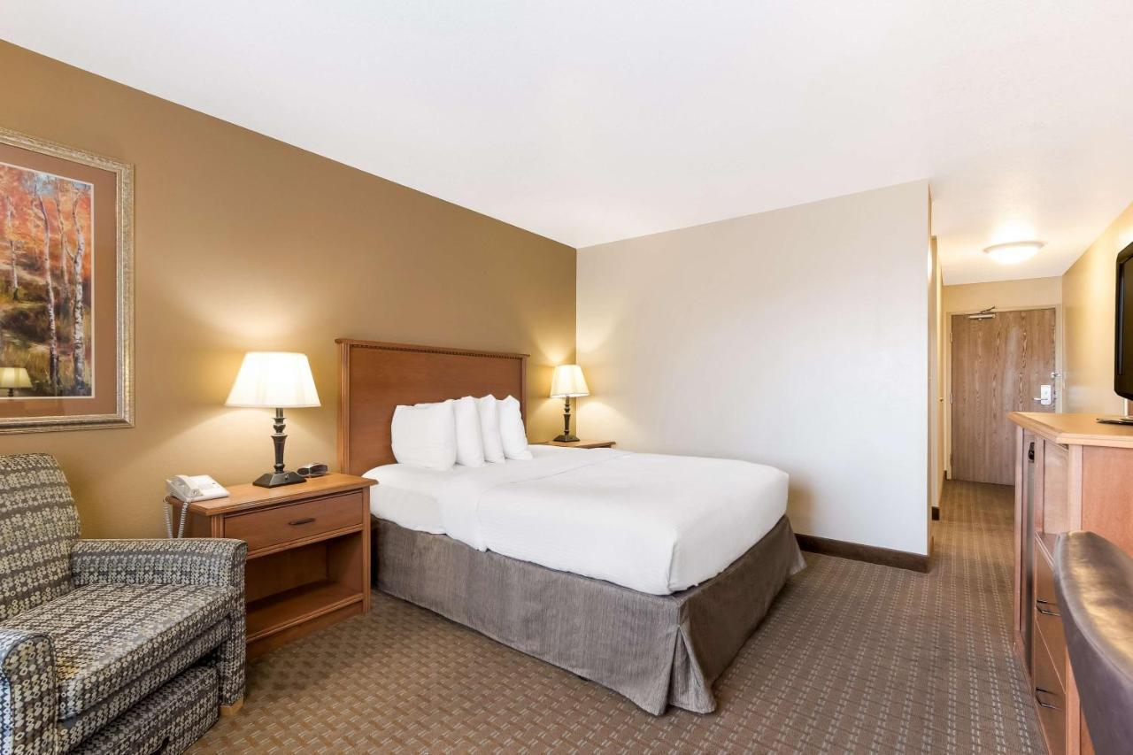 Best Western Empire Towers Sioux Falls Esterno foto